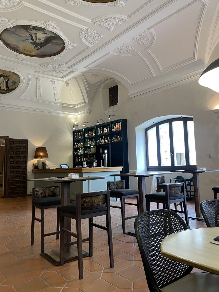 Parador de Cuenca Bar & Restaurant